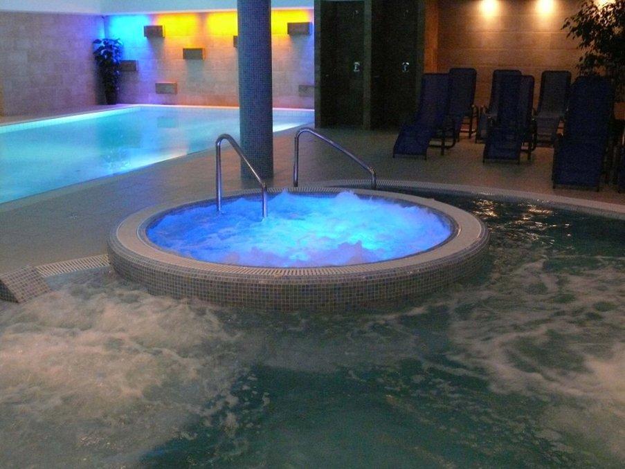 Garden Hotel Wellness Es Konferencia Szolnok Exteriör bild